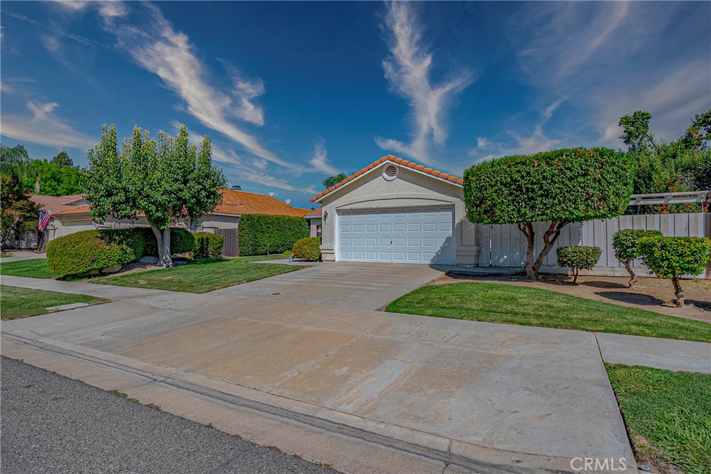 1423 Hunters, Merced, CA 95340