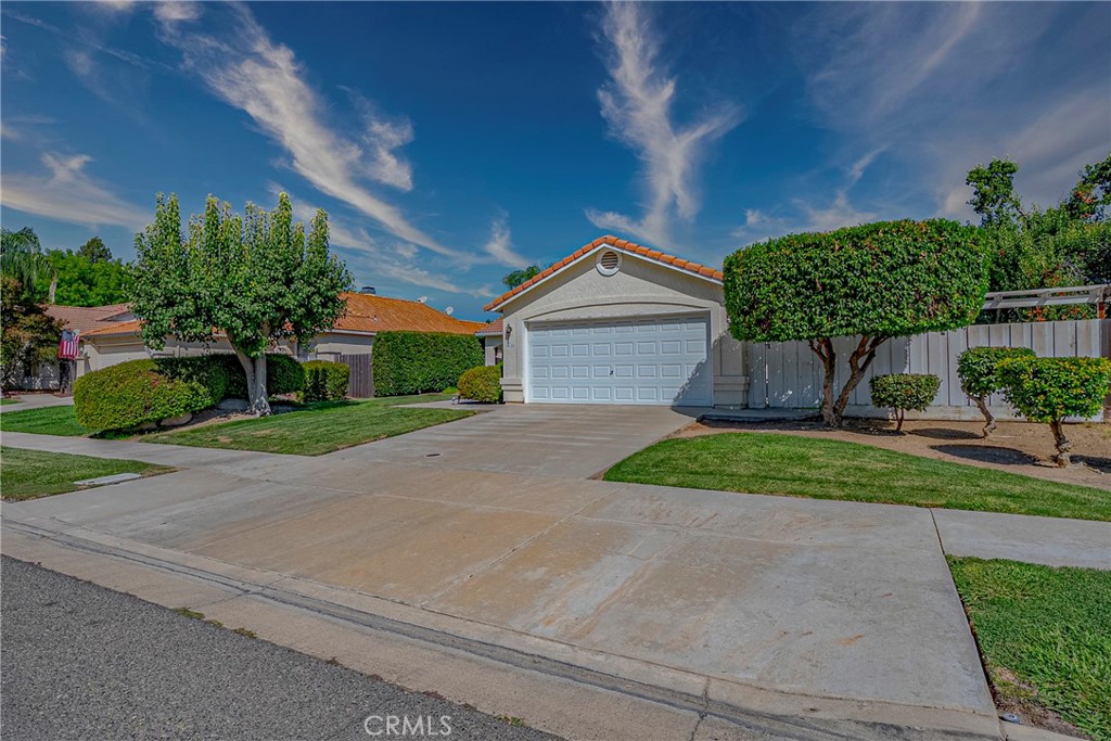 1423 Hunters, Merced, CA 95340