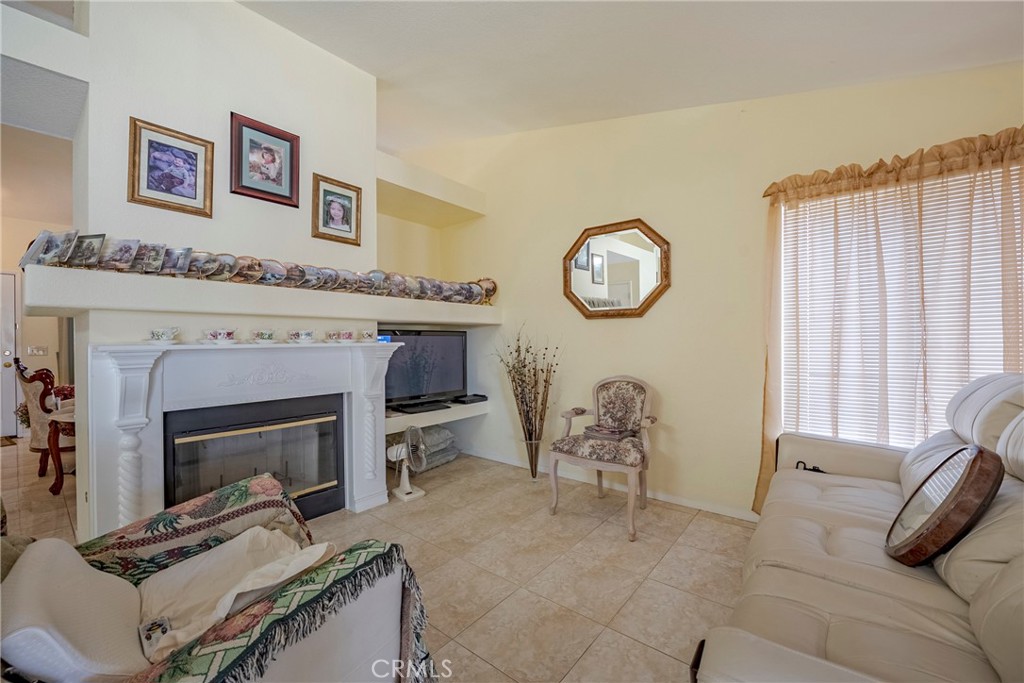 1423 Hunters, Merced, CA 95340