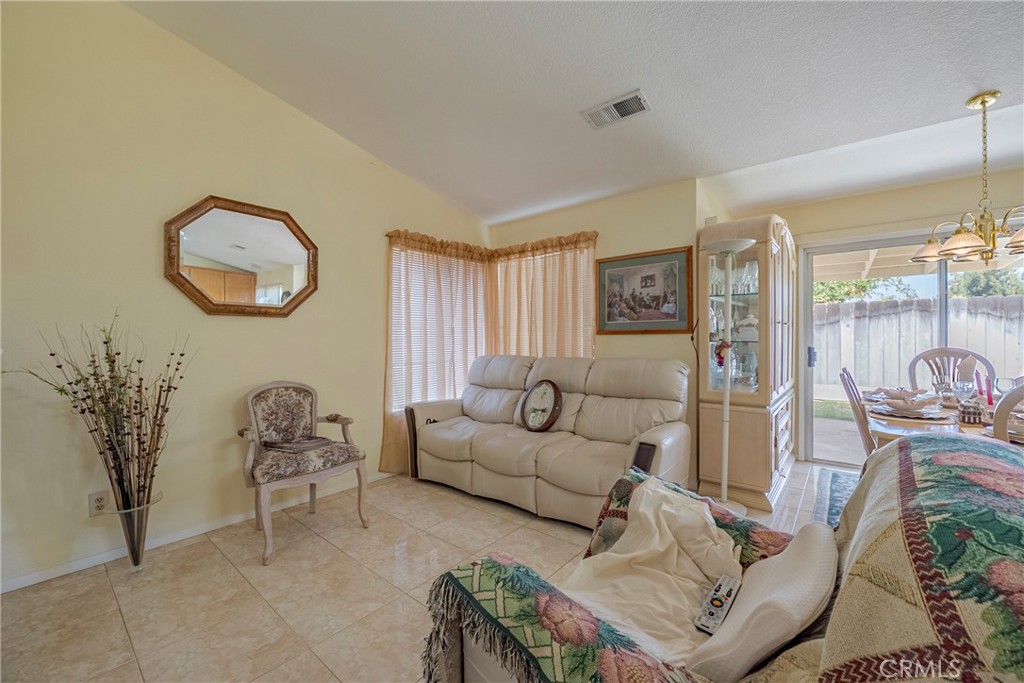 1423 Hunters, Merced, CA 95340