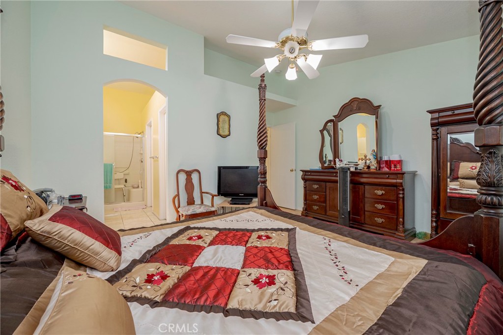 1423 Hunters, Merced, CA 95340