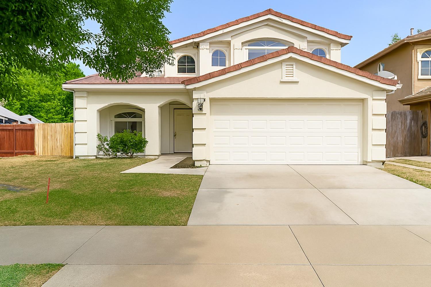 3529 Paseo Verde Ave